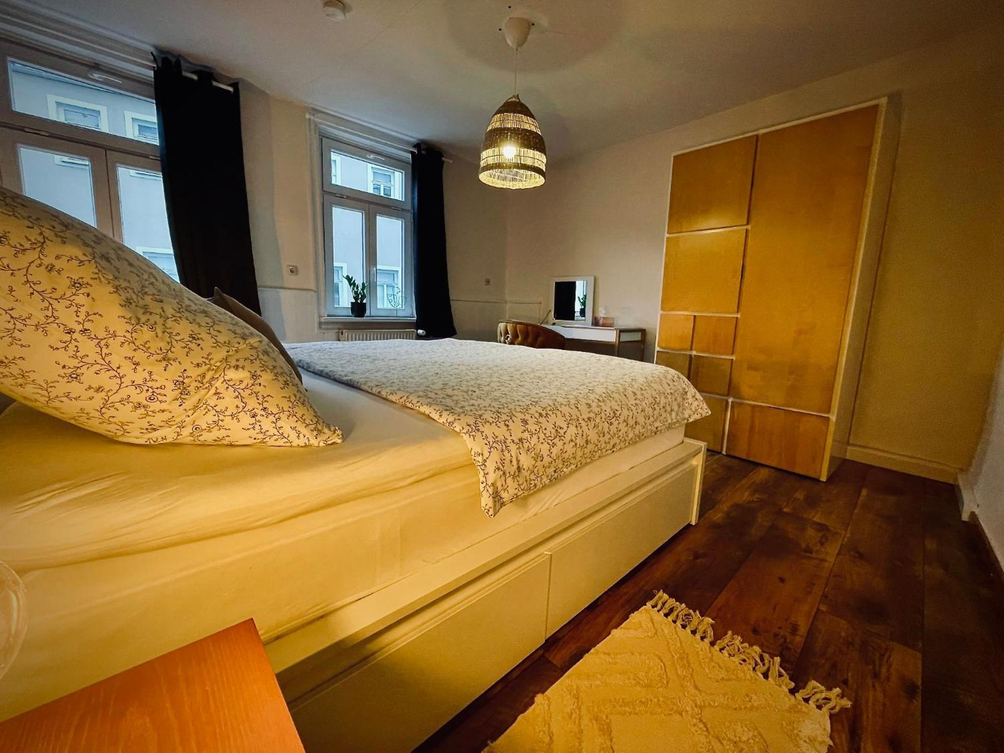 # One Apartment'S / Parkplatz / Schlossplatz โคบวร์ก ภายนอก รูปภาพ