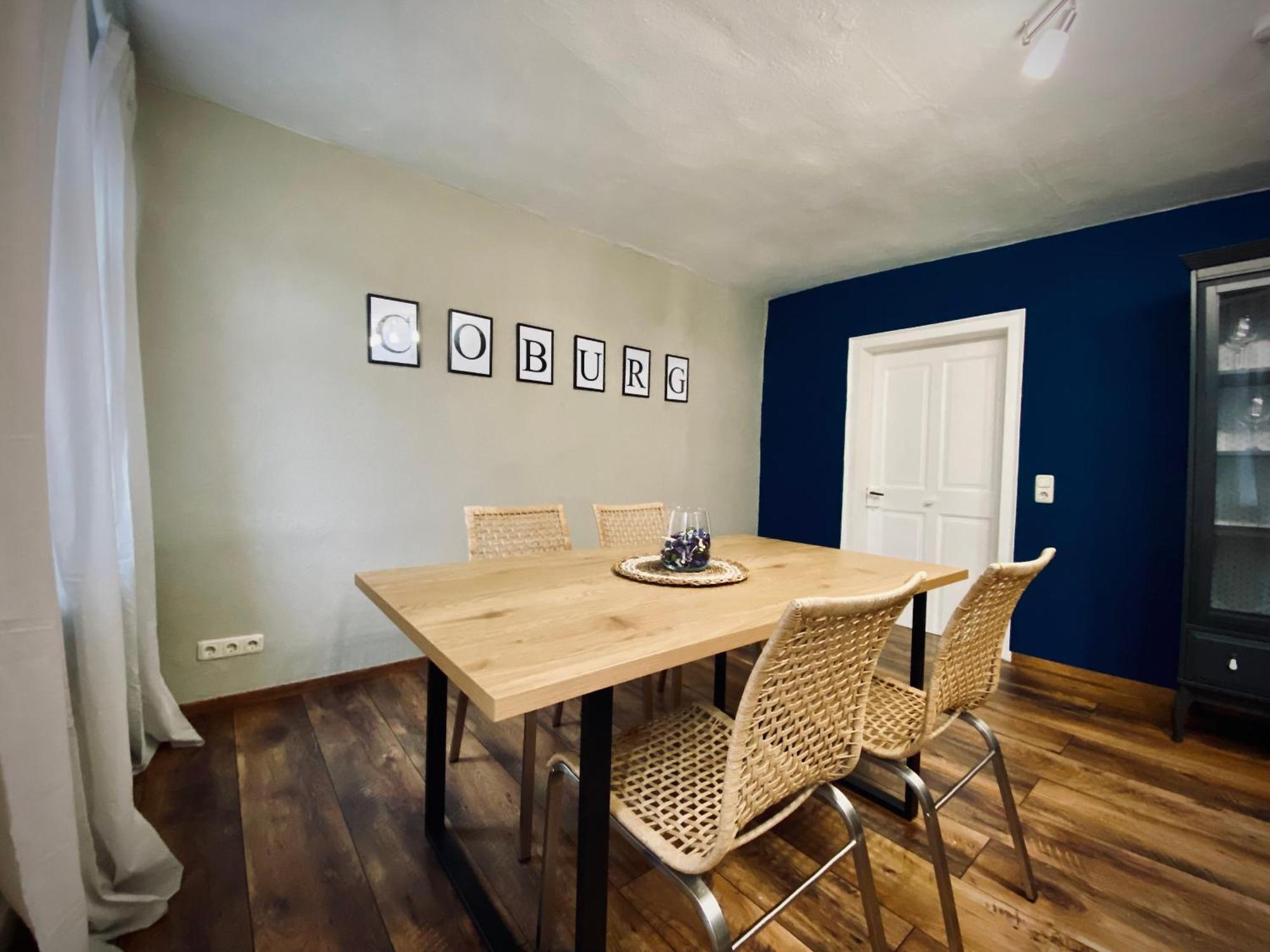 # One Apartment'S / Parkplatz / Schlossplatz โคบวร์ก ภายนอก รูปภาพ
