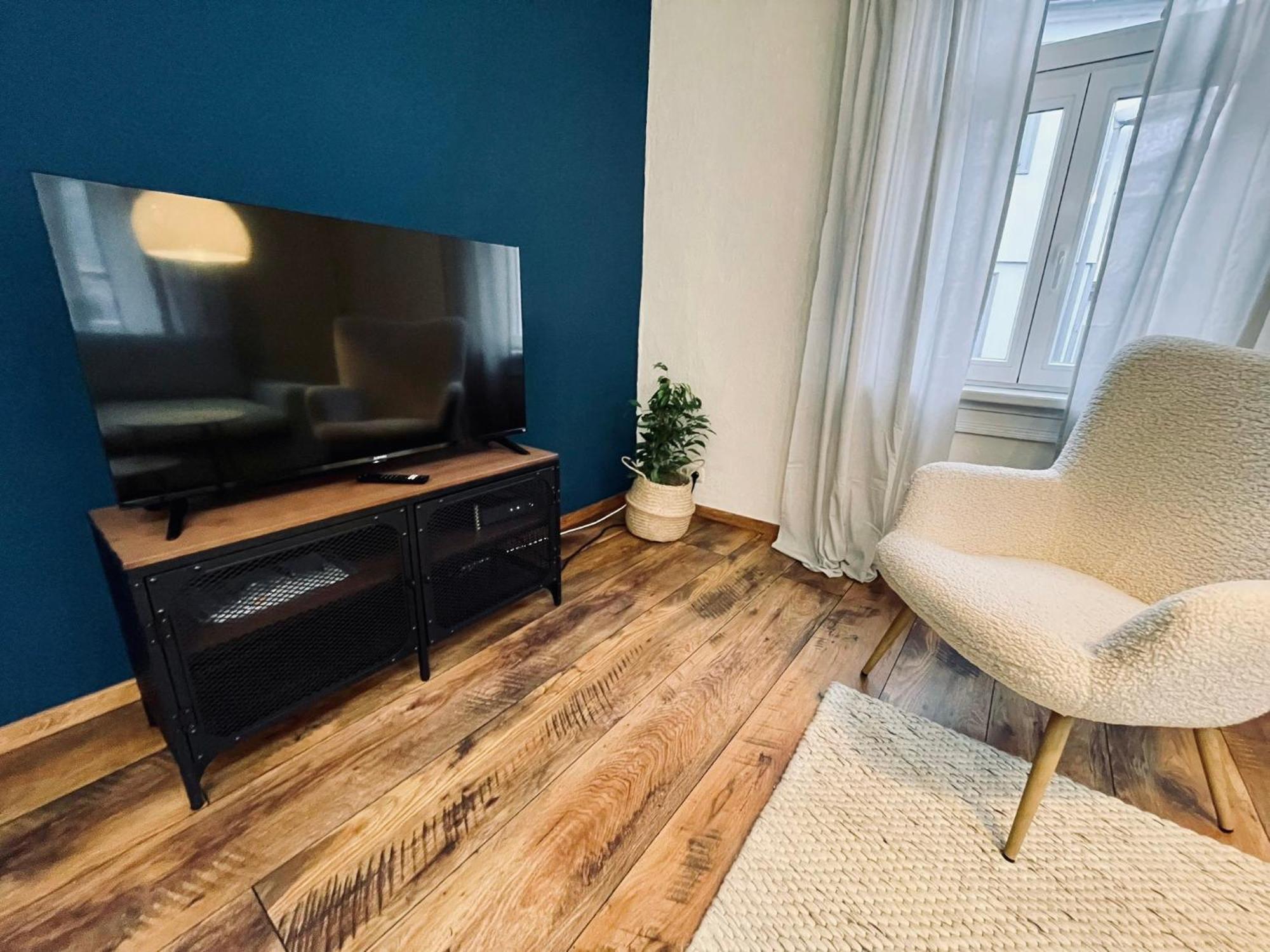 # One Apartment'S / Parkplatz / Schlossplatz โคบวร์ก ภายนอก รูปภาพ